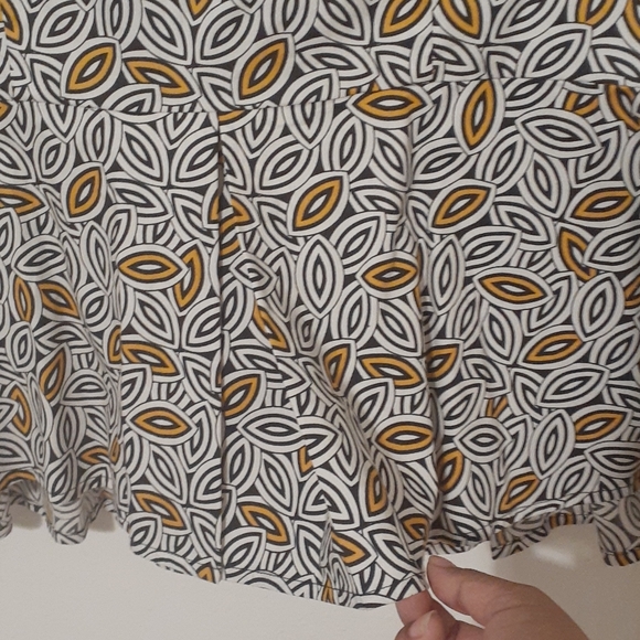 Button down blouse - Picture 5 of 6